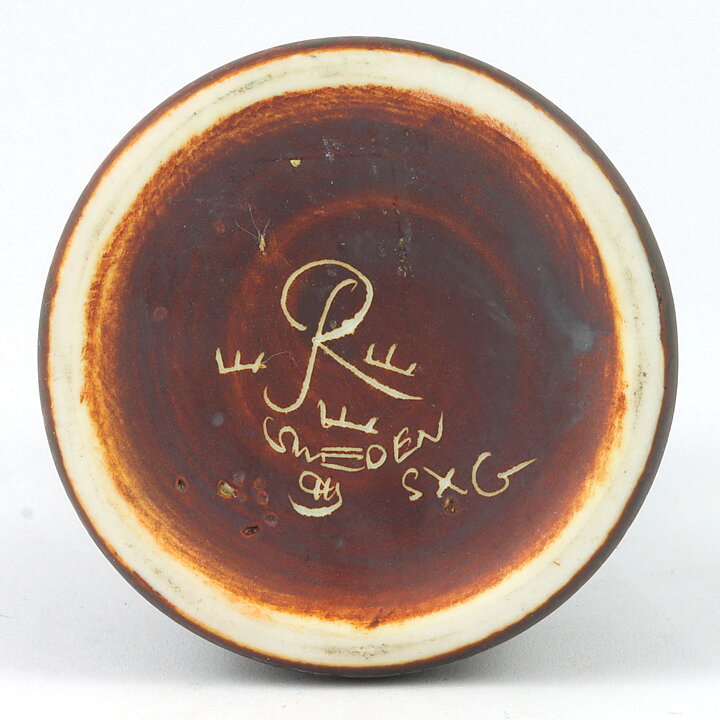 Carl-Harry Stålhane (SXG 1959) Dark Brown Hourglass Vase 9 cm