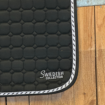 SWEDISH COLLECTION DRESSYR SCHABRAK