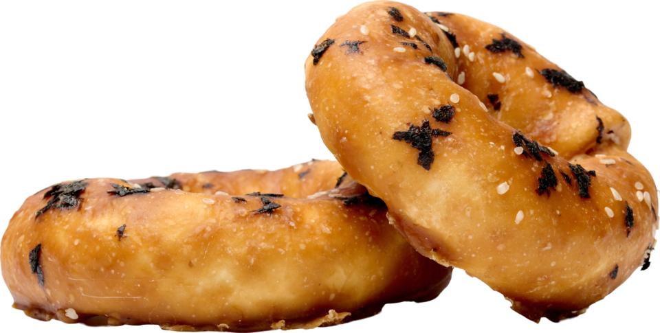 Companion Delux Donuts Chicken Dog Treats – 2x80g - Gluten-free