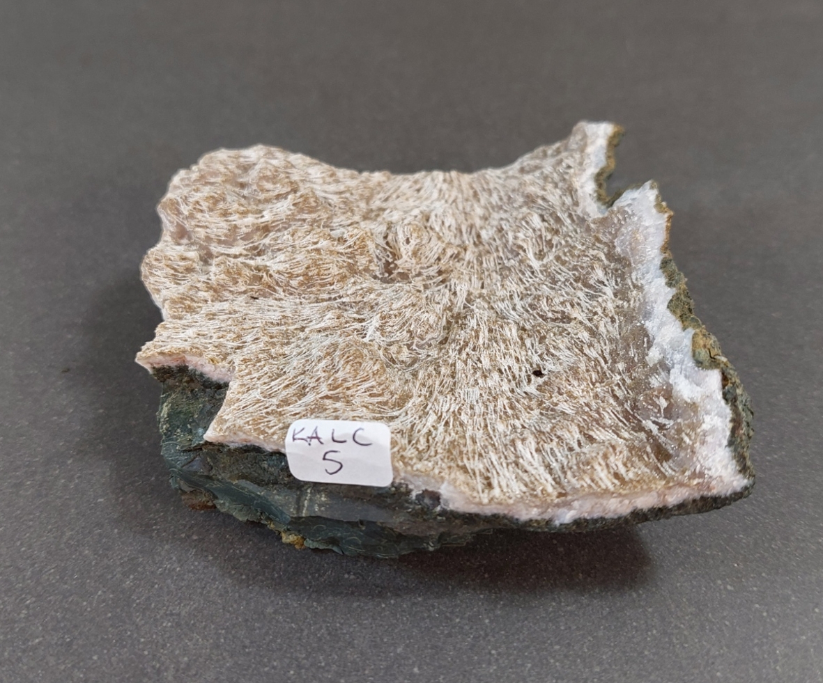 Kalcedon Kluster  ( Hair agate) - 2