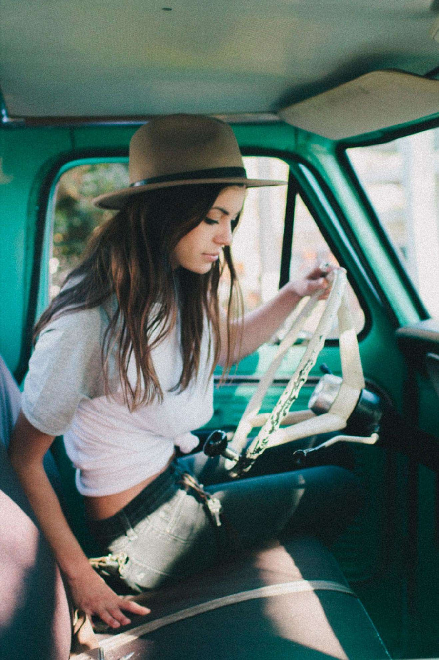 Messer fedora sand - 3