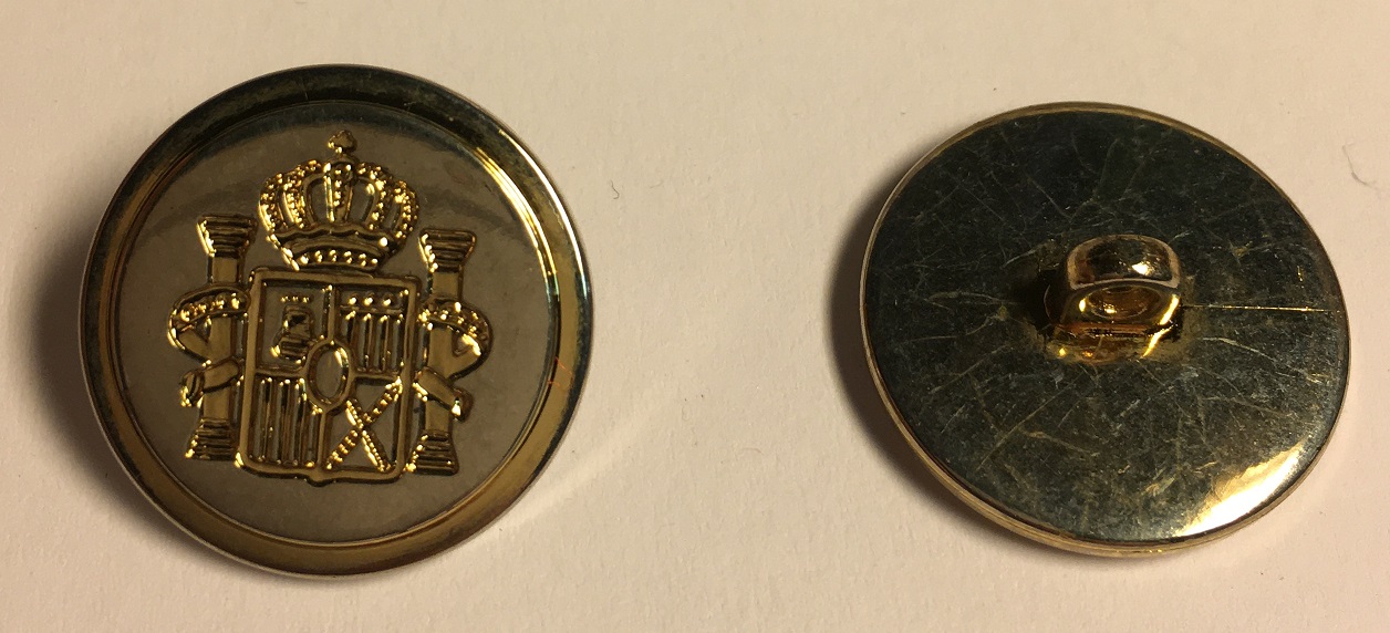 Guld vapensköld 20