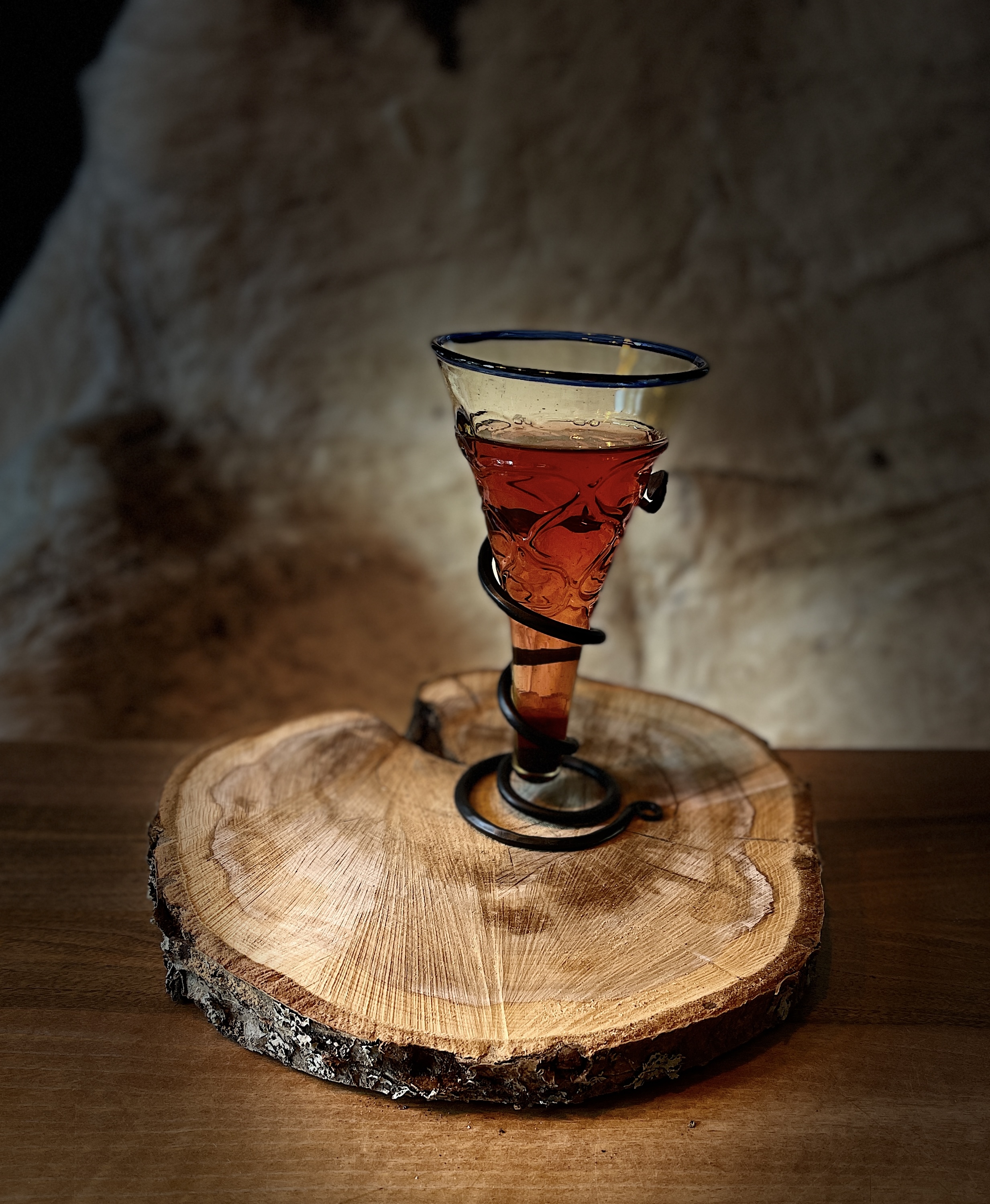 Weingläser - Trichterbecher mit Schmiedehalter - 2