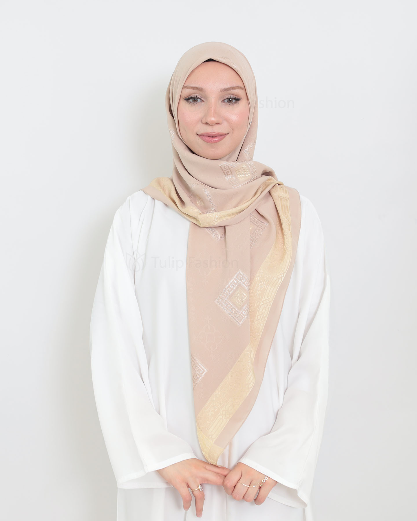 Hijab - Square Chiffon 120 cm - Beige
