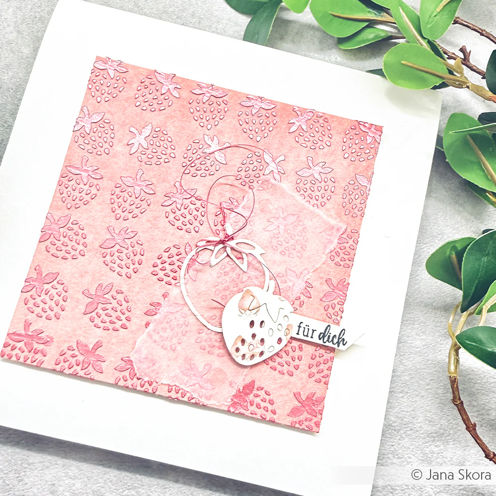 ALEXANDRA RENKE-Stencil 'Strawberries pattern' - 3