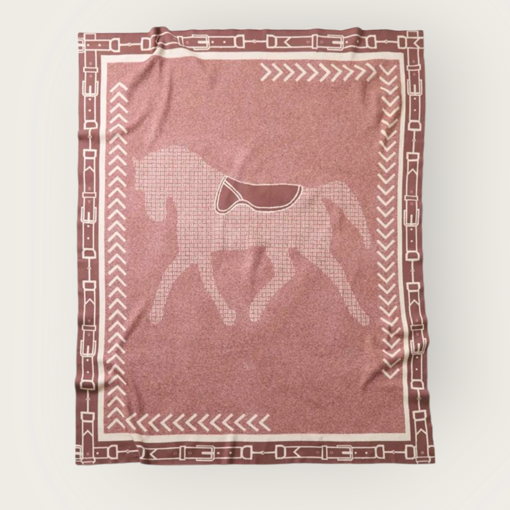 Snufflebelt throw - 3