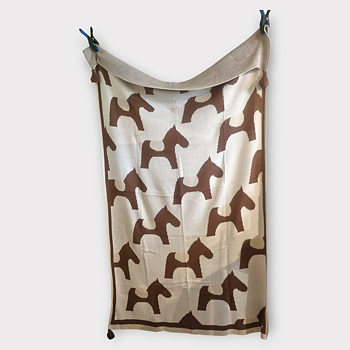 Tassel horse throw