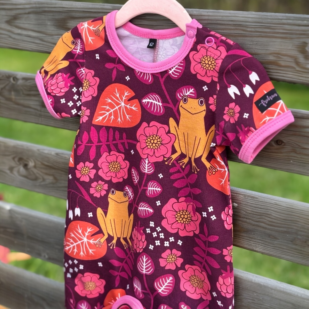 Lekdräkt baby "Små grodorna" cerise - 4