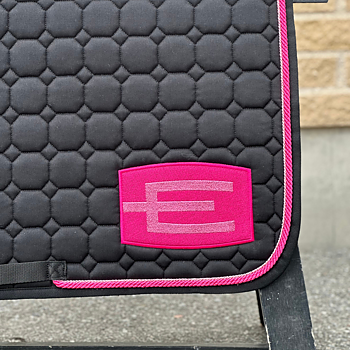 EQUILINE HOPPSCHABRAK MED E-LOGGA BLACK E57 PINK-GL.PINK P3111