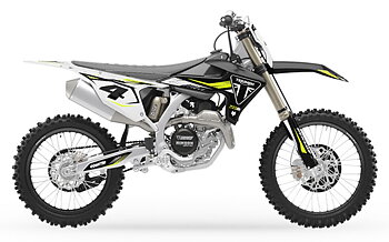 Triumph TF450 - RC Edition 2025 / Slutförsäljning / Räntefritt 24mån