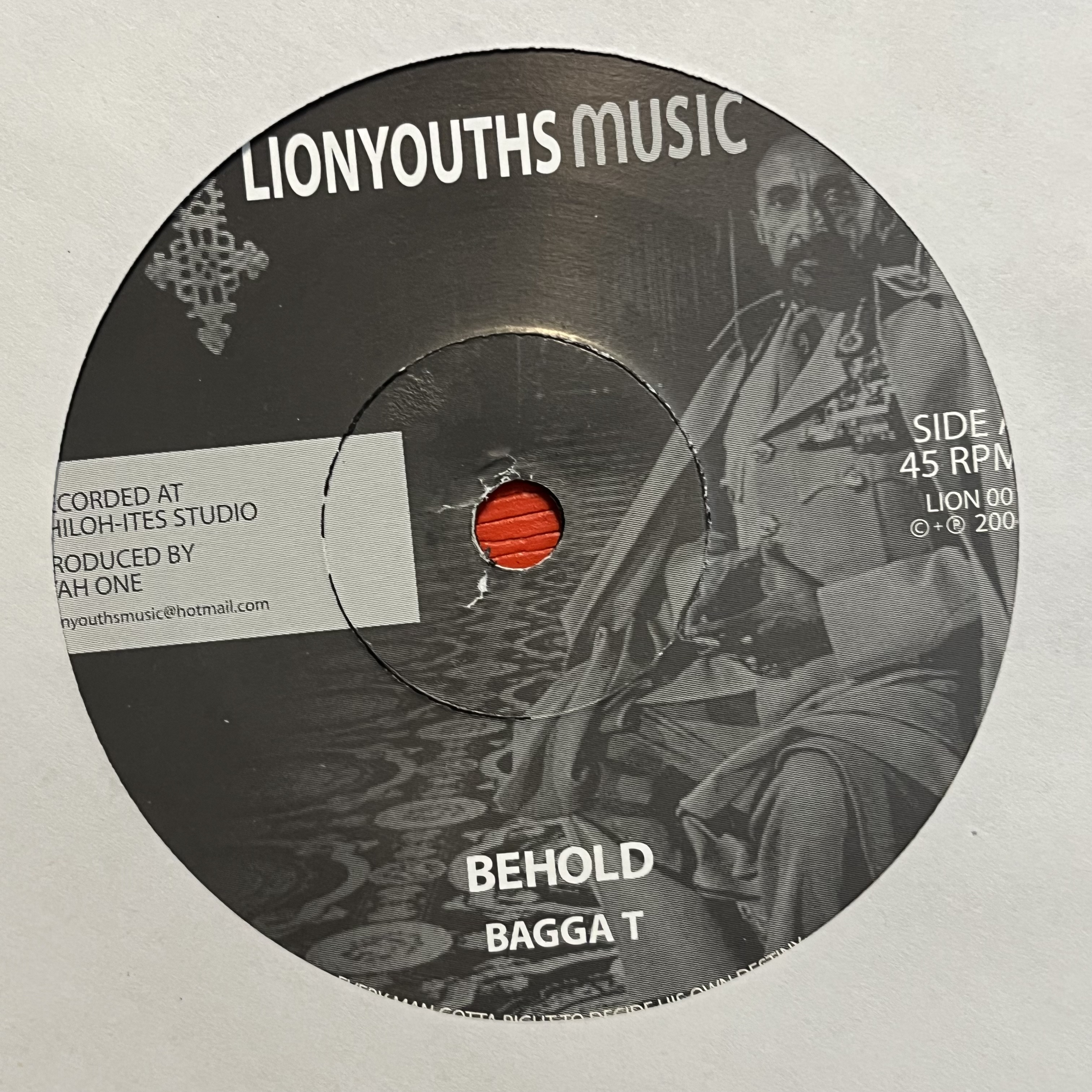 Bagga T – Behold
