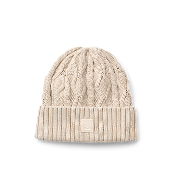 Ezra Beanie w Cables Sandy