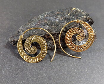 Spiral Örhängen i Brons