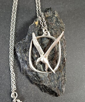 Fågel  Hänge i Sterling silver med kedja