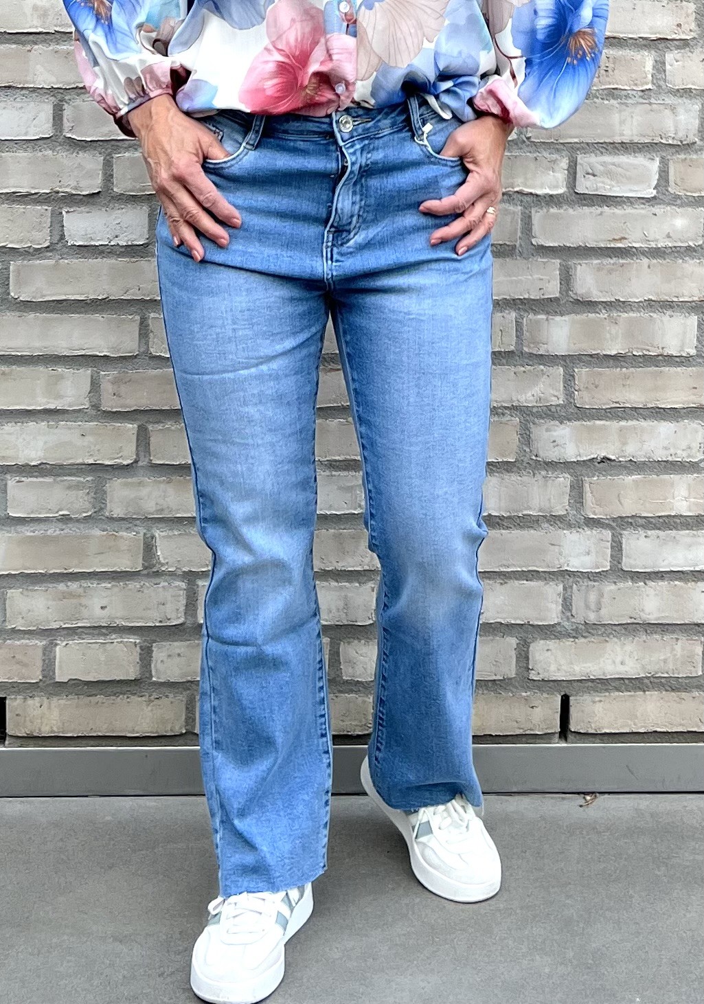 Cosy House Jeans Flared Denim Ljus