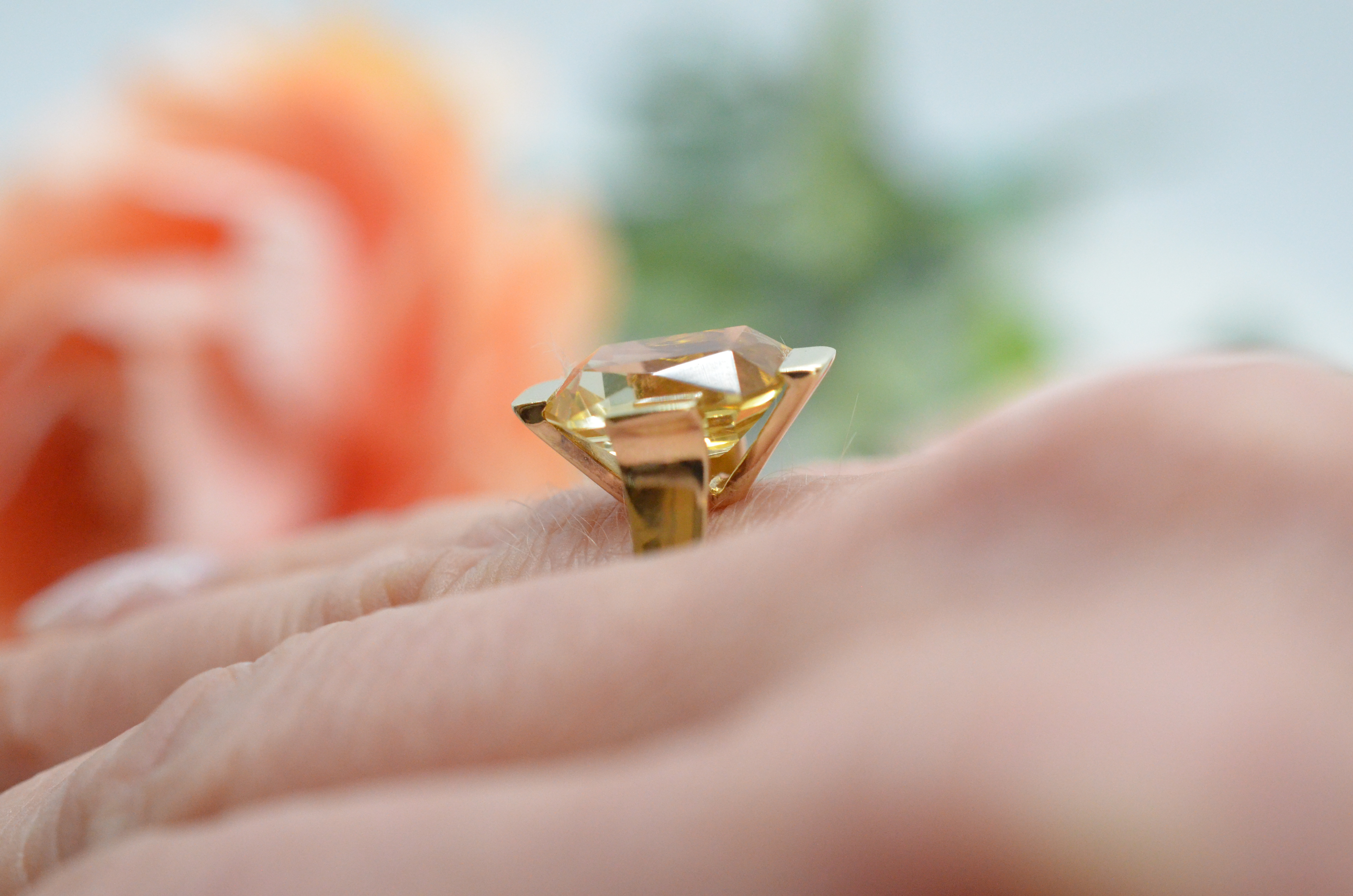 Vintage 14k ring with light yellow stone - 6