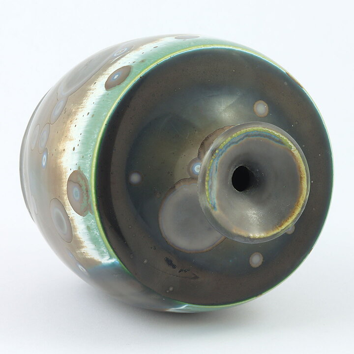 イサク・イサクソン  一点もの  茶/緑色の結晶釉のベース  (14cm)  2020年