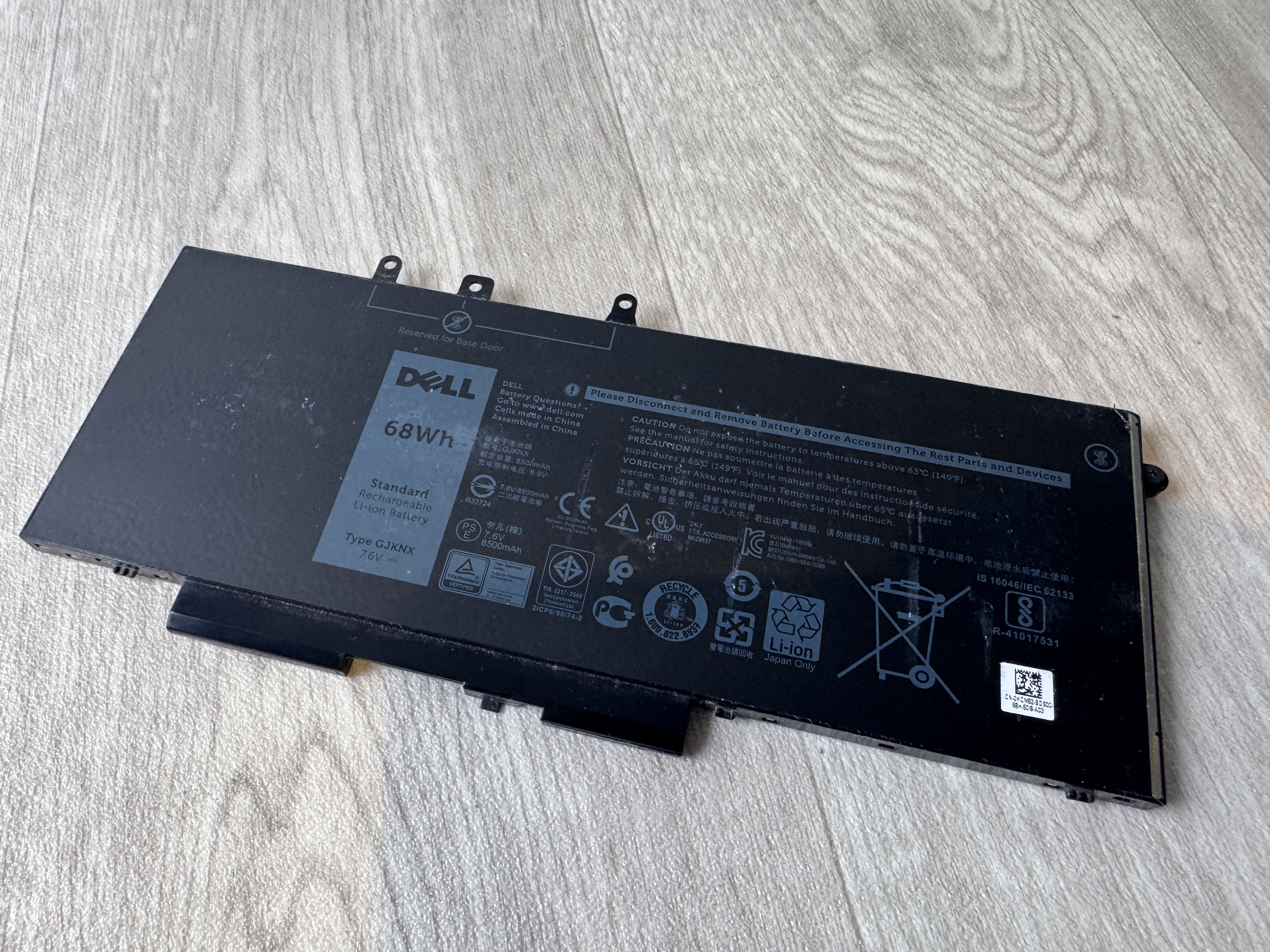 Begagnat Original GJKNX Batteri Dell 5580 5480 5490 5280 5590 M3520 68WH 8500mAh