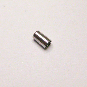Tub med skuldra. L: 2,5 / 1,2 mm. Ø 1,5 / 1,4 mm. 