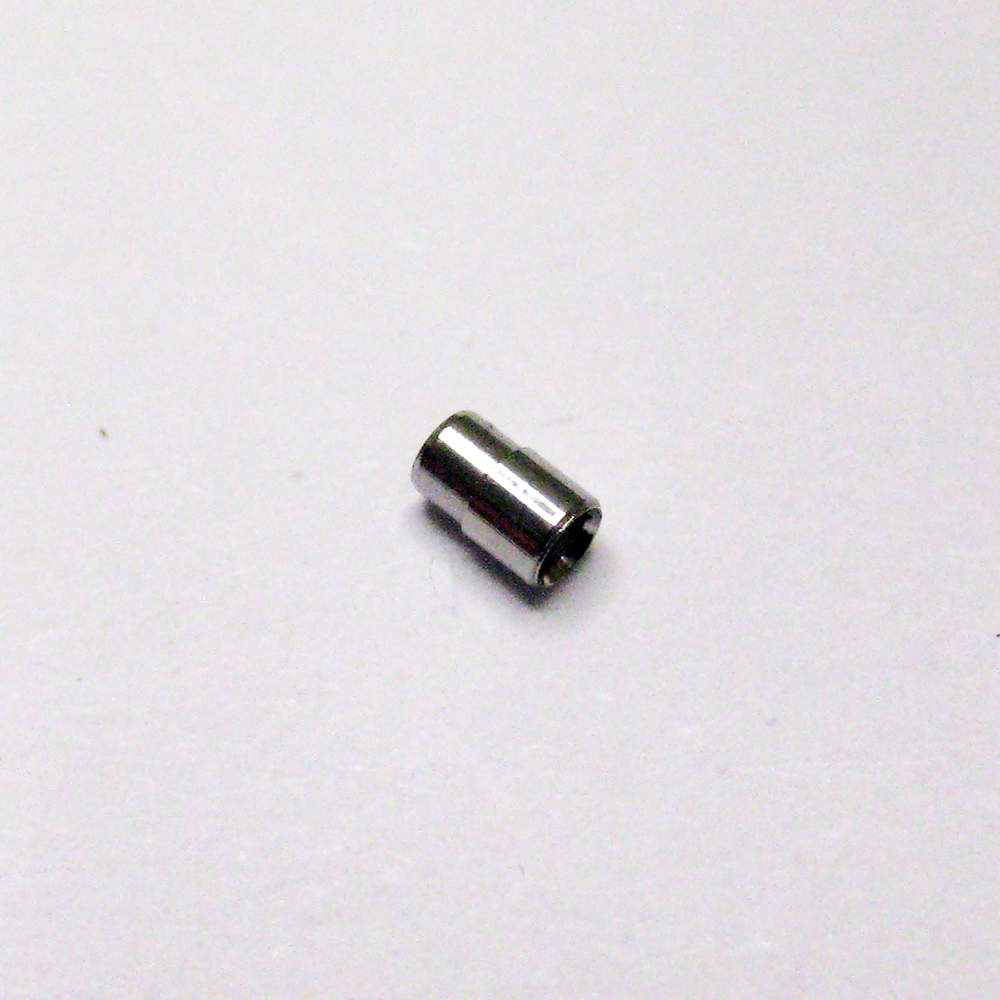 Tub med skuldra. L: 2,8 / 1,5 mm. Ø 1,8 / 1,6 mm. 