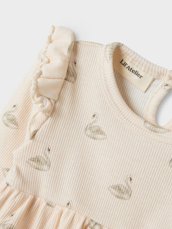 NBFGAVO EGE LS BODY DRESS LIL Pastel Parchment SWAN - 2