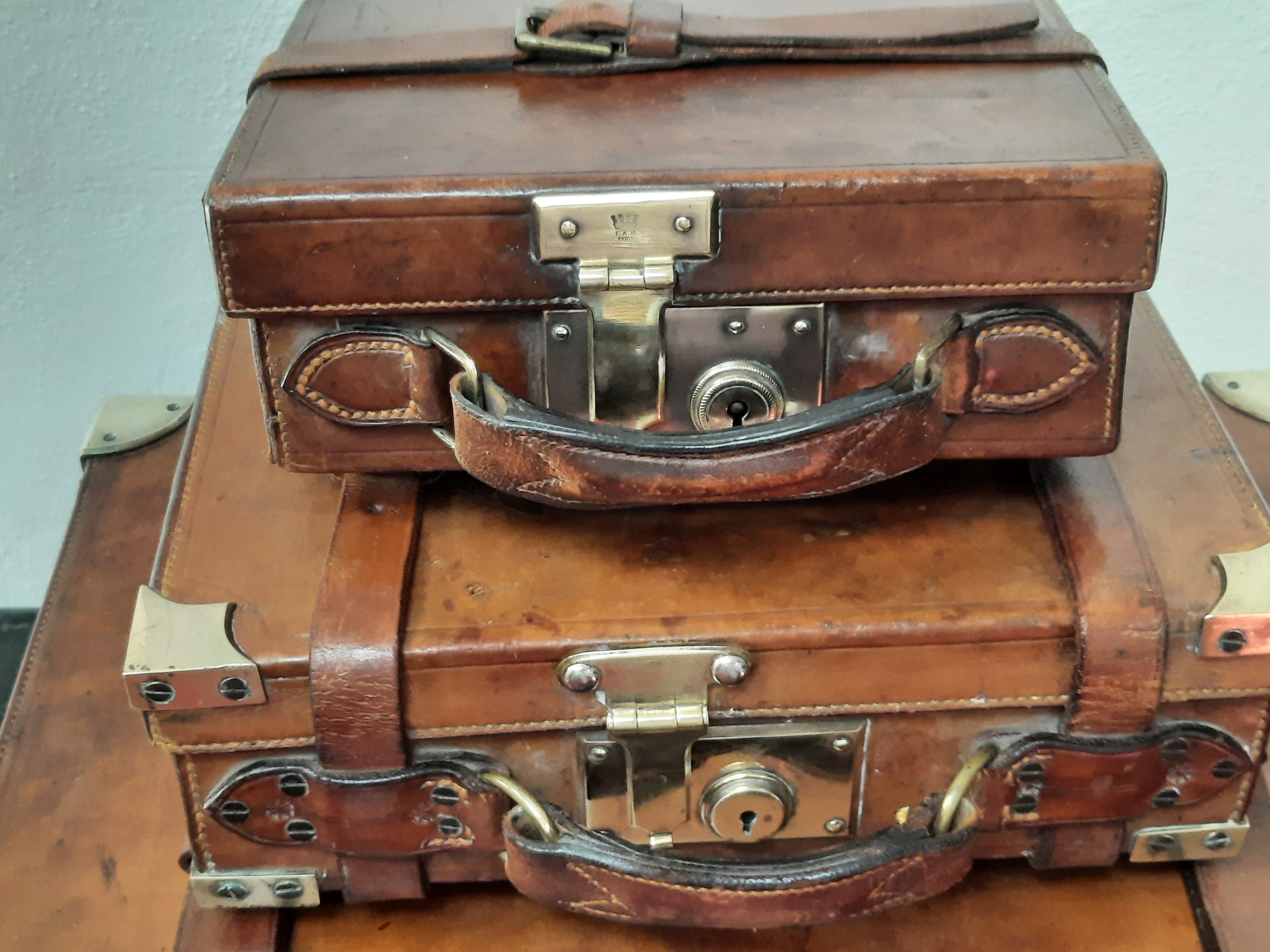 Liten Cartridge Case