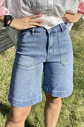 Qnuz - Retro Denim Short W Bling Button