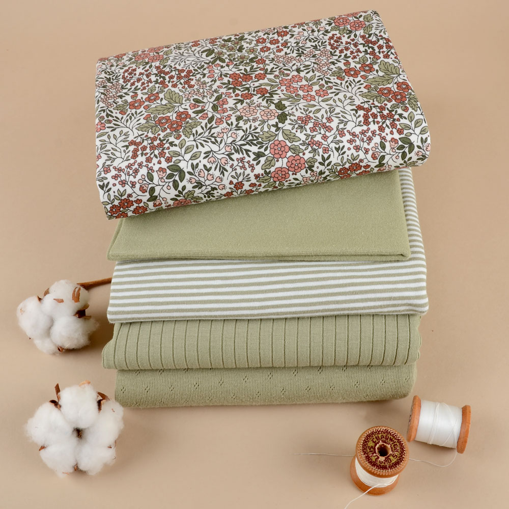 SMALL SUMMER FLORALS - 4