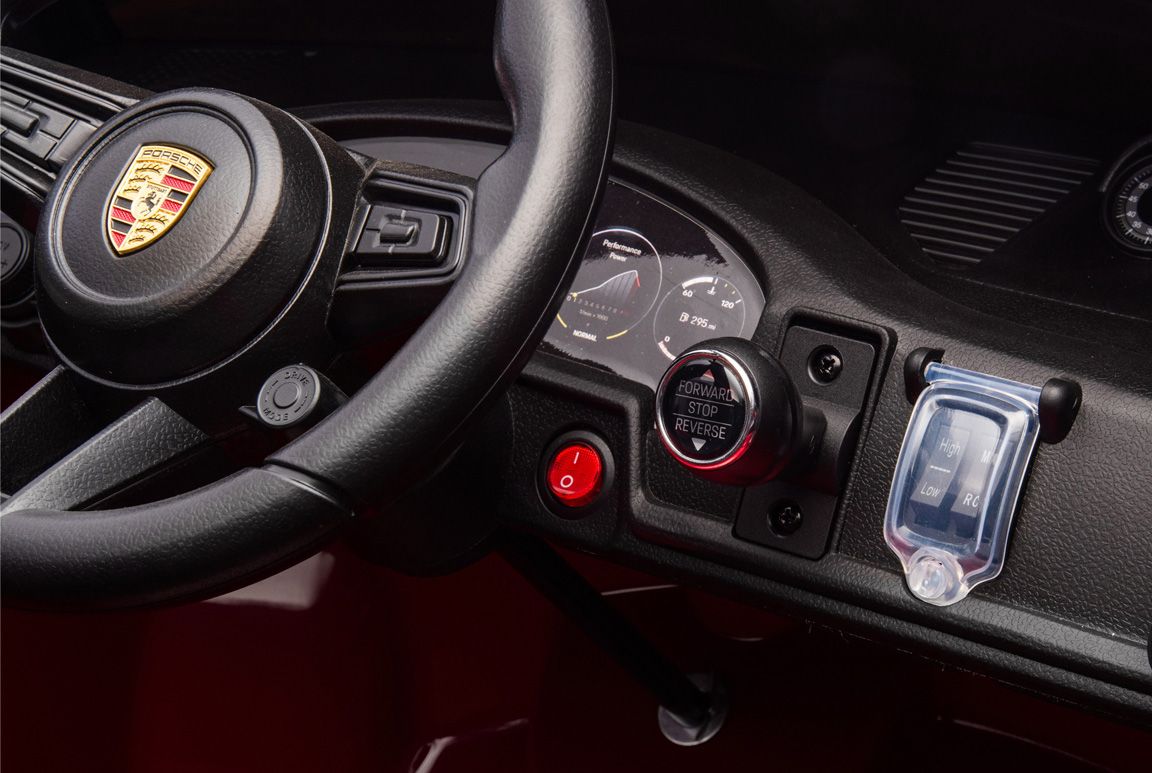 Porsche 911 GT3 Spyder Elbil Barn 2 sits - 9