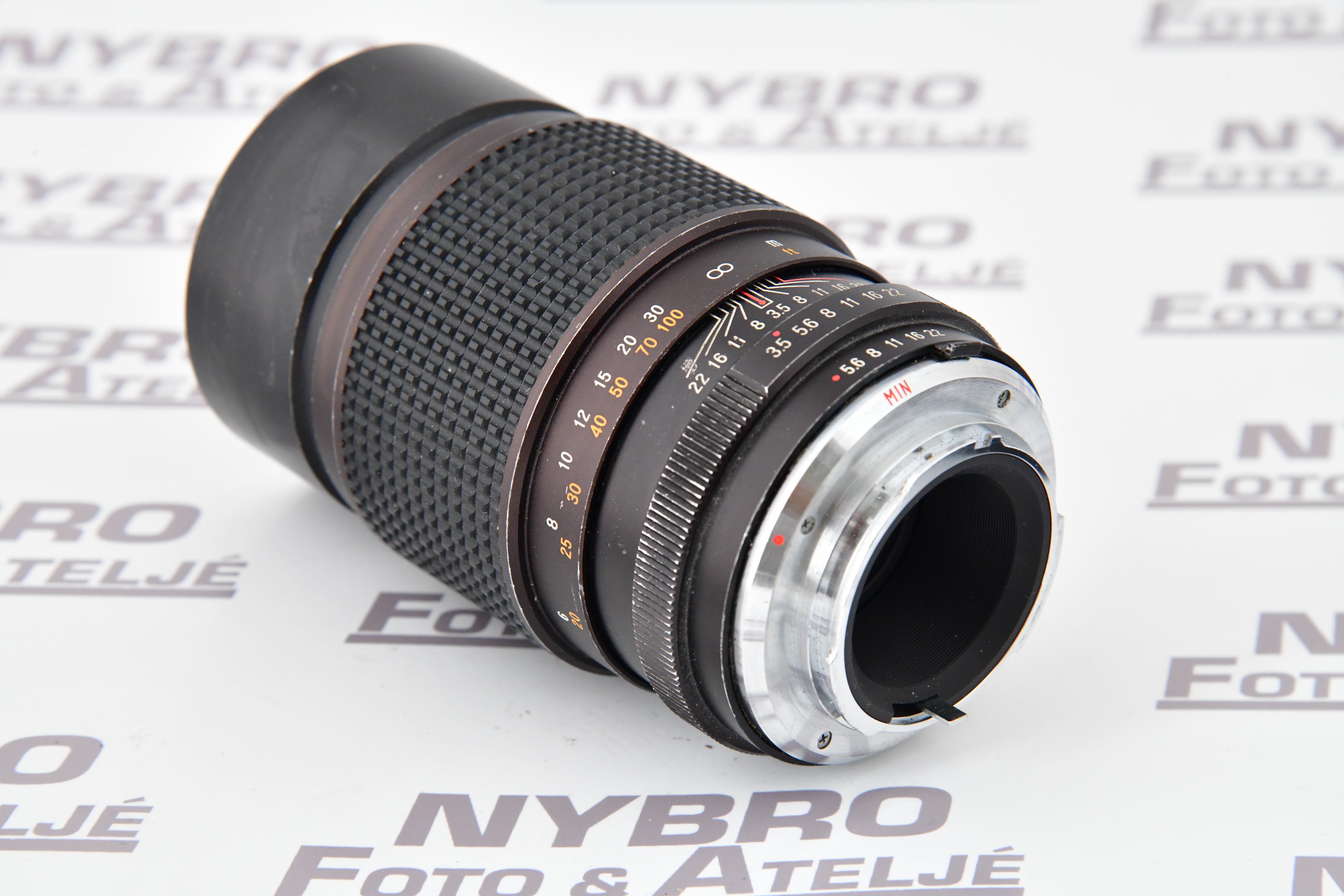 Tokina 200/3,5  Minolta MD - 2