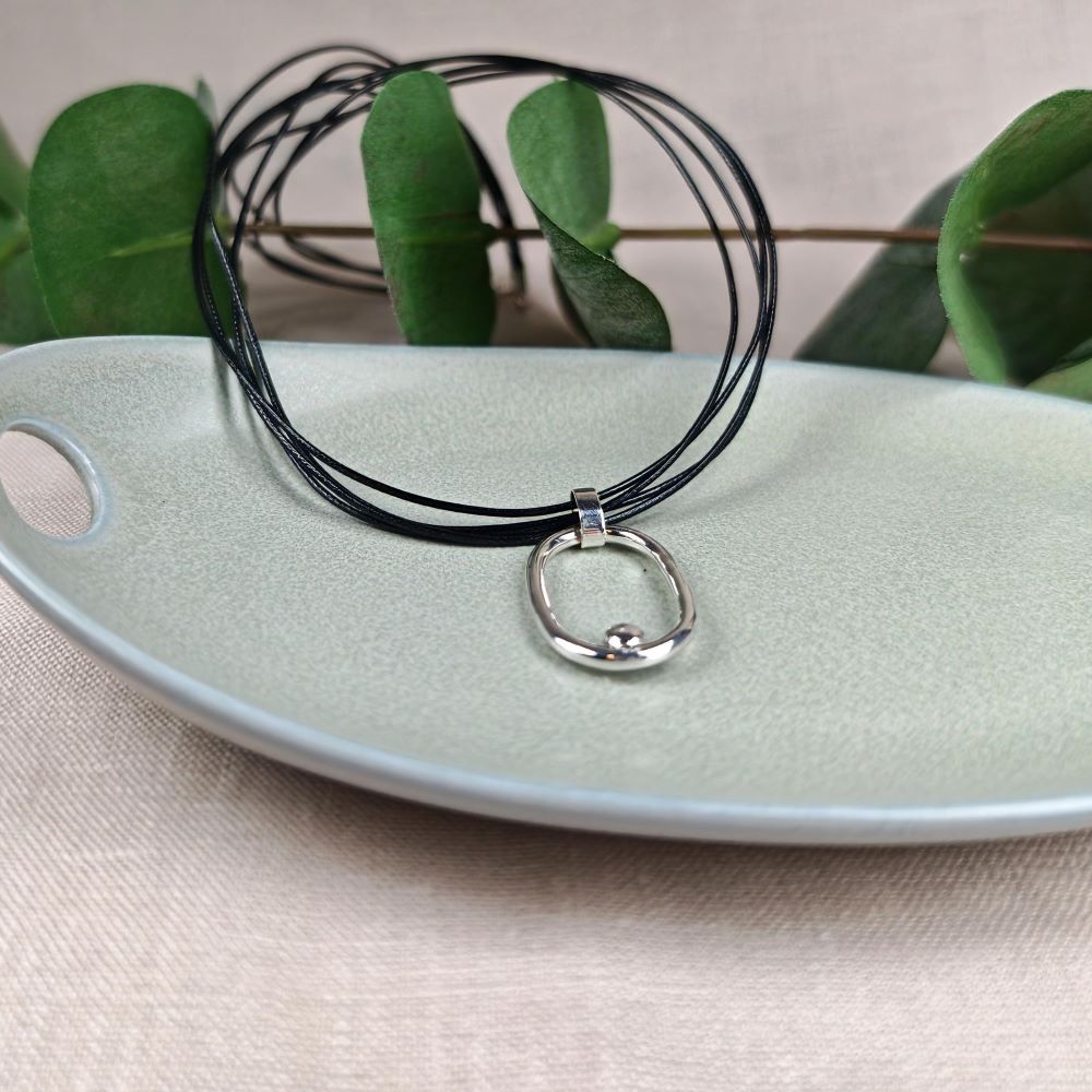 IAMLUND Skimra Oval hänge