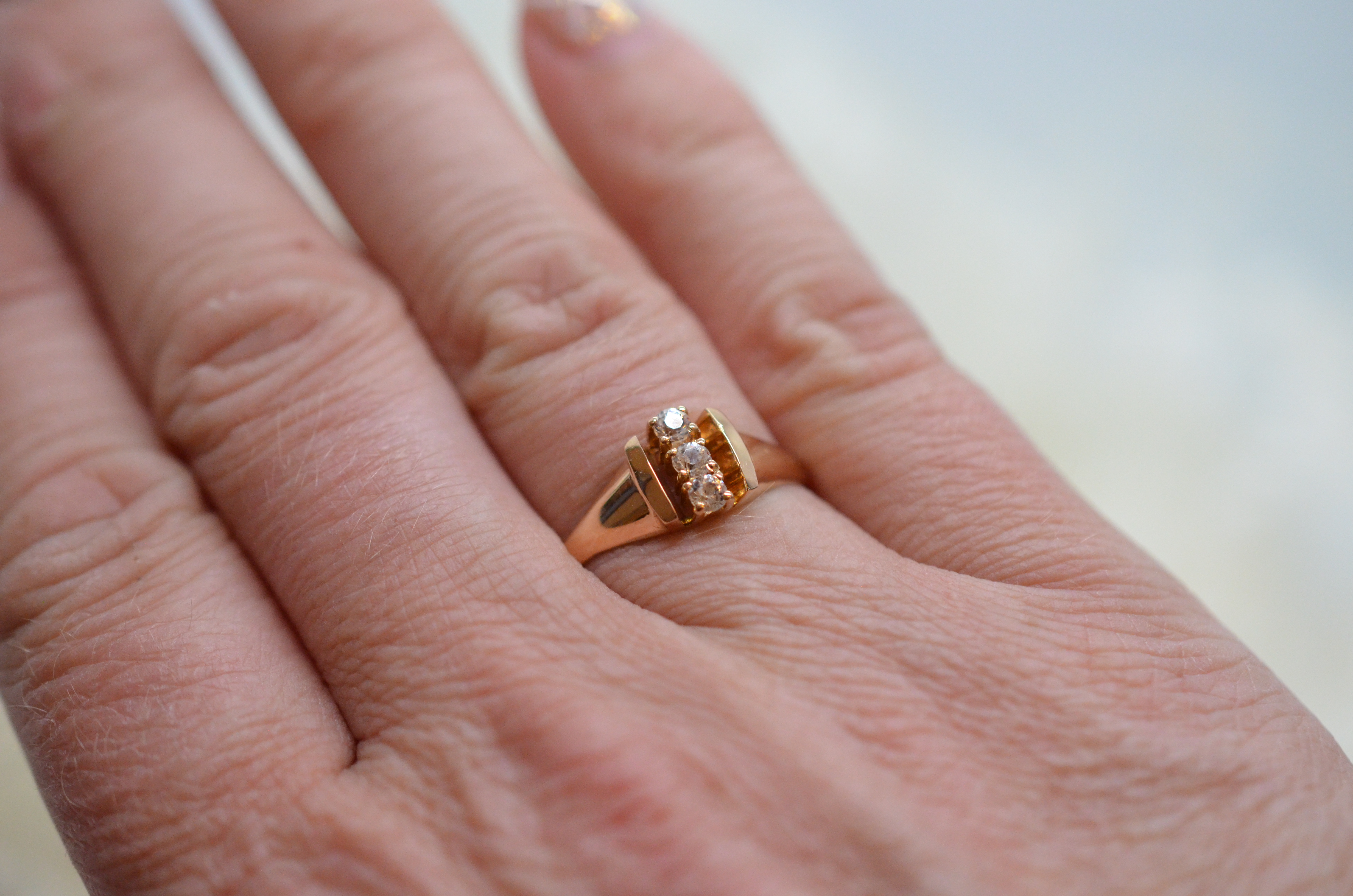 Vintage 18k ring with cz - 3
