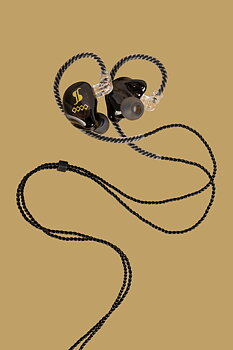 SPM-435GD - 4-Driver In-Ear Monitor Gold/Black