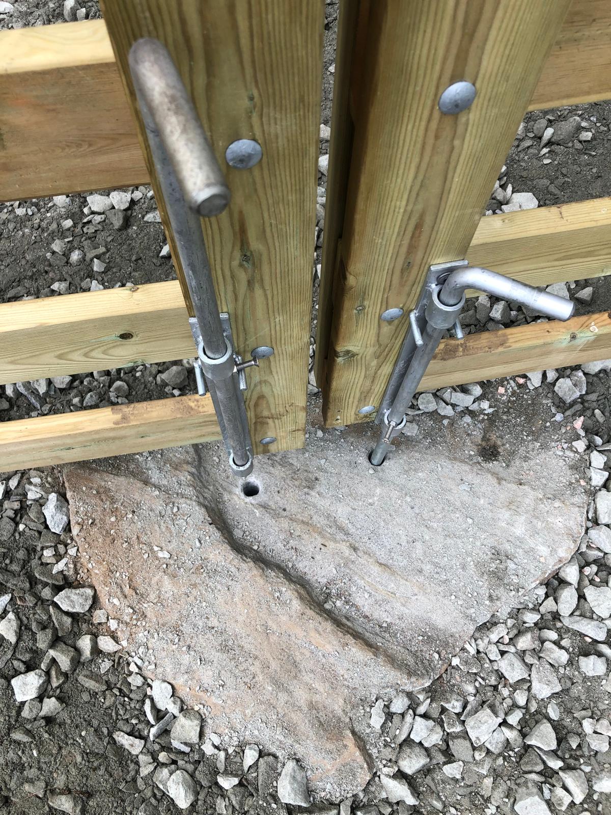 Wooden gates - 5