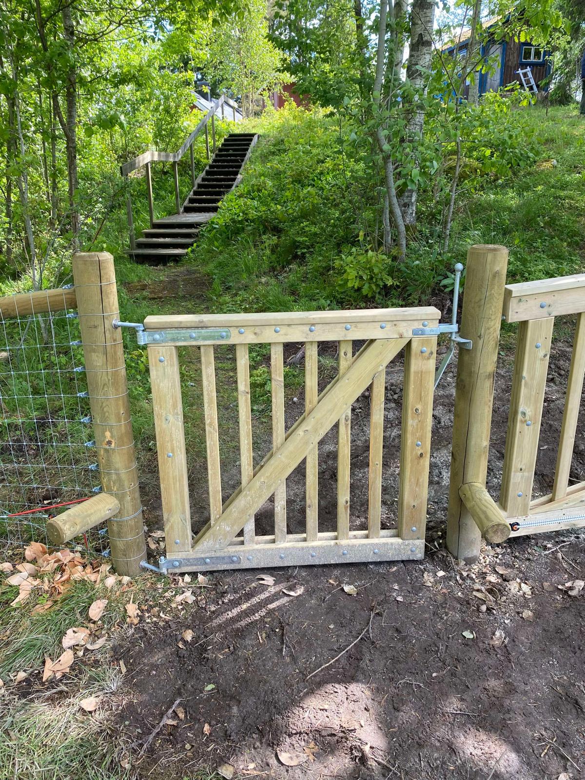 Wooden gates - 3