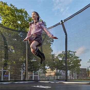 Salta Premium Edition rektangulär 305 x 214 cm inkl. skyddsnät Svart omlott ingång