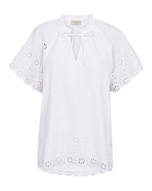 Blus Iddi vit med broderade blommor