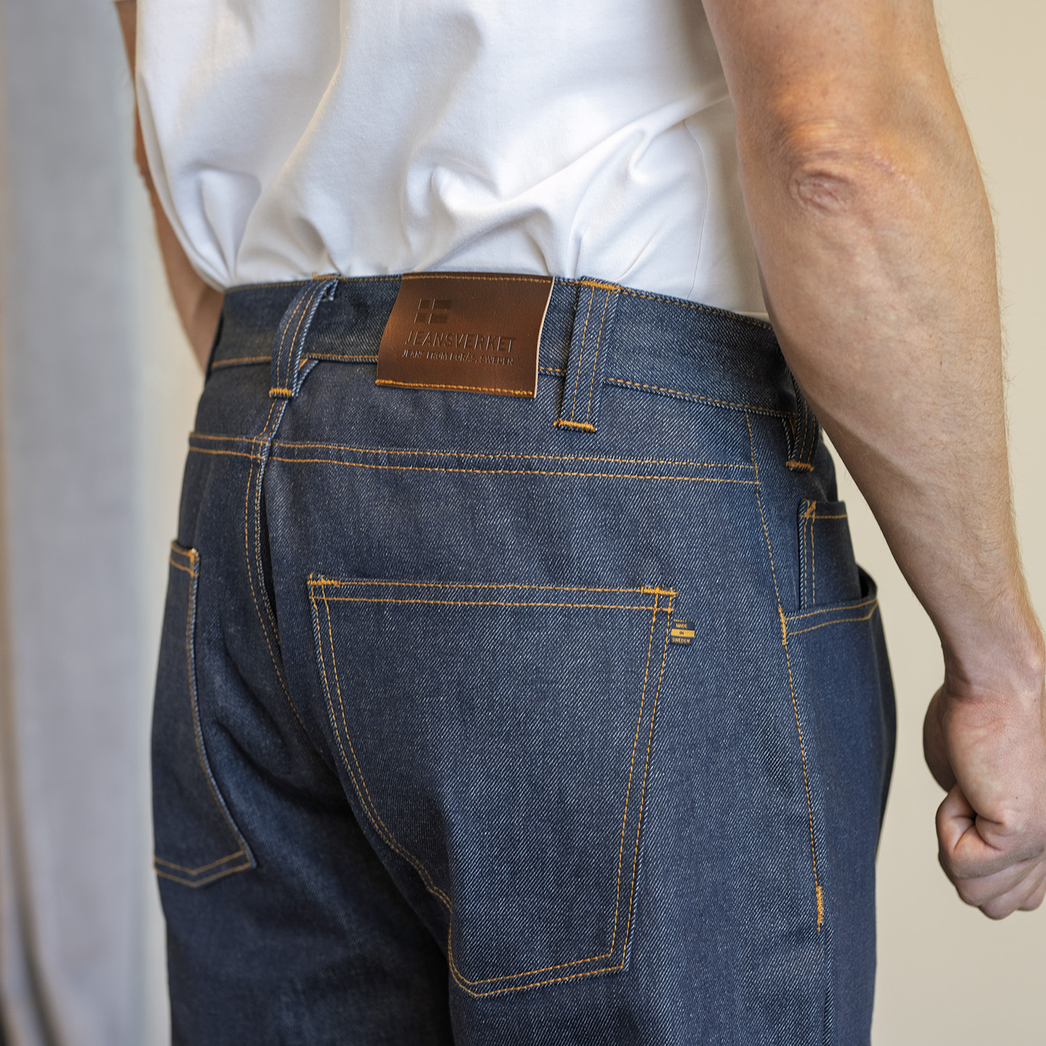 JV004 WEITE JEANS AUS BAUMWOLLE - 4