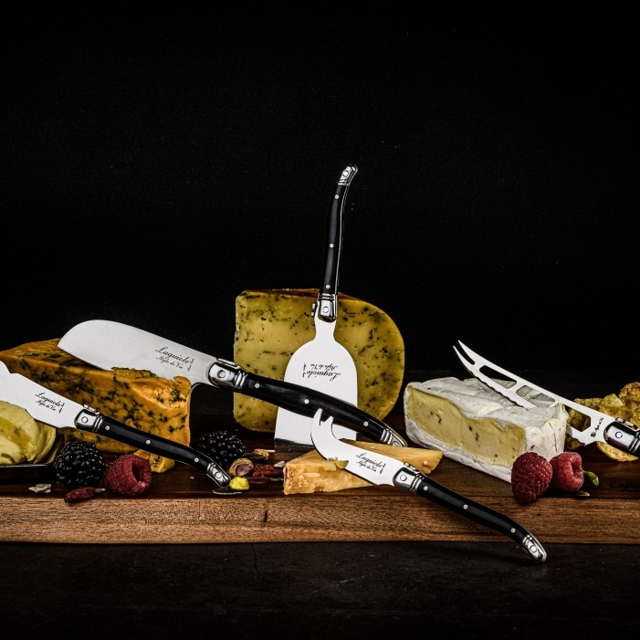 Ostknivar Laguiole black with serving board SET 5 SdV - 5