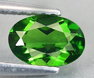 Gema de diópsido de cromo natural suelta, calibrada, de alta calidad, de 7 x 5 mm, de 0,74 ct
