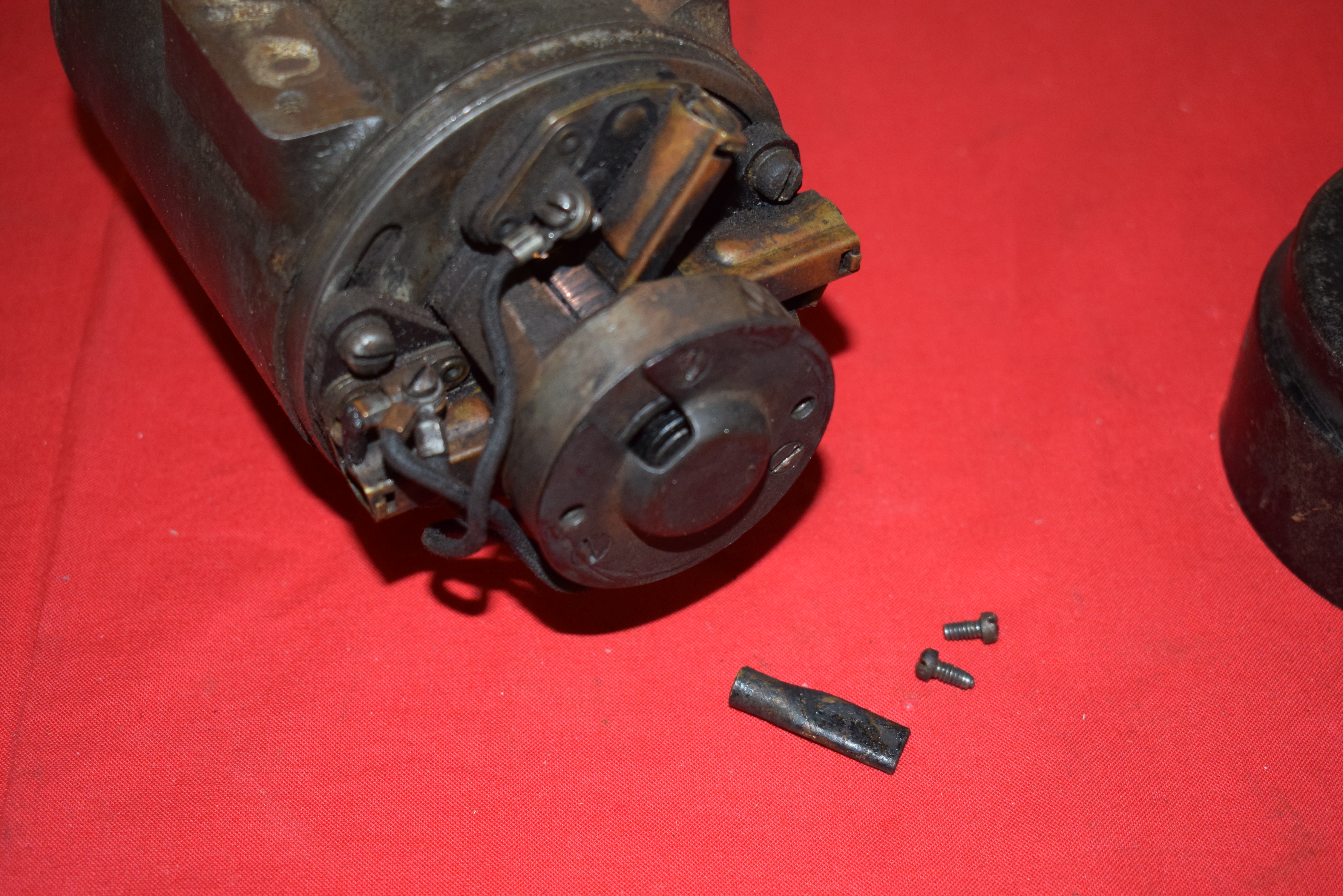 Generator Harley Singel Modell 30F #329