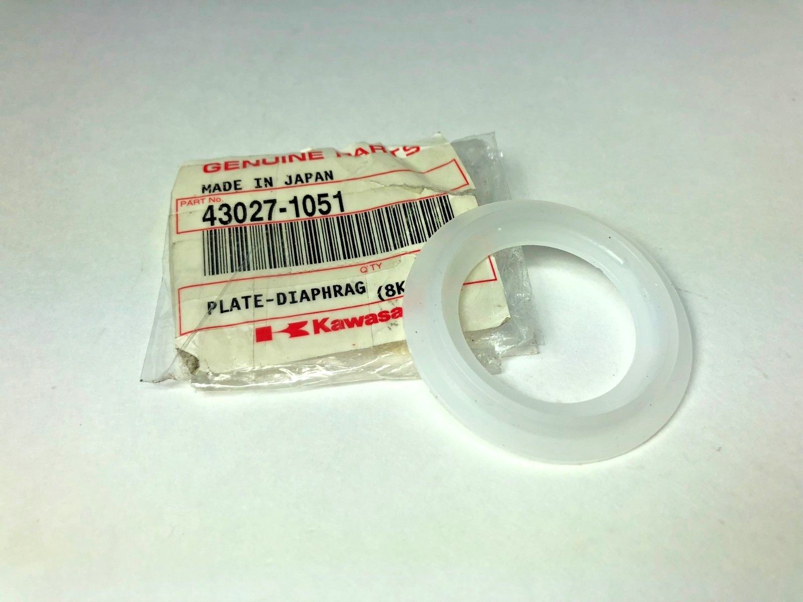 Plate till lock bromsvätske behållare 