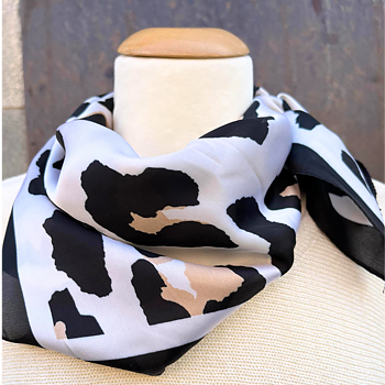 Satinscarf- Leomönster - Fyrkant