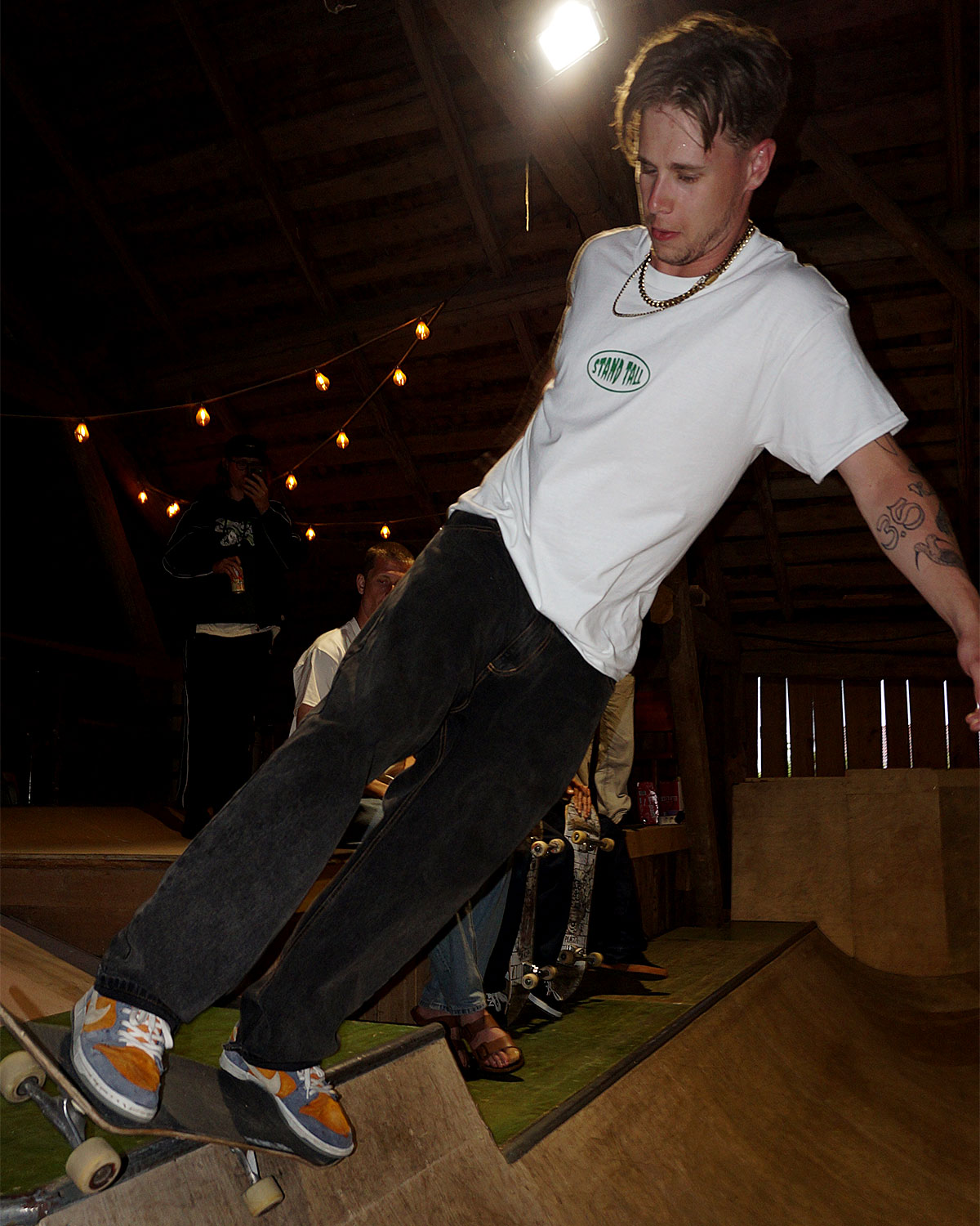 Stand Tall T-Shirt - Fisheye Green White - 3