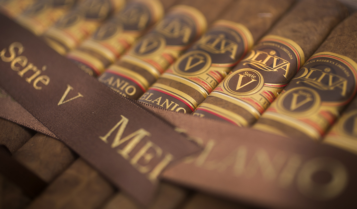 Oliva Serie V Melanio Robusto - 2