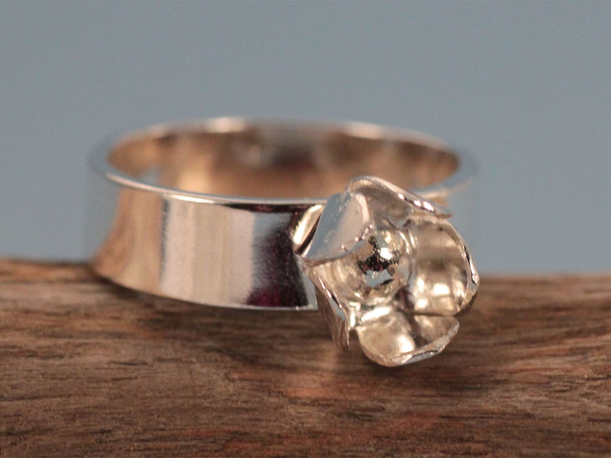 Ring