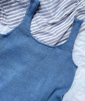 PetiteKnit June Top (20 m st 4)
