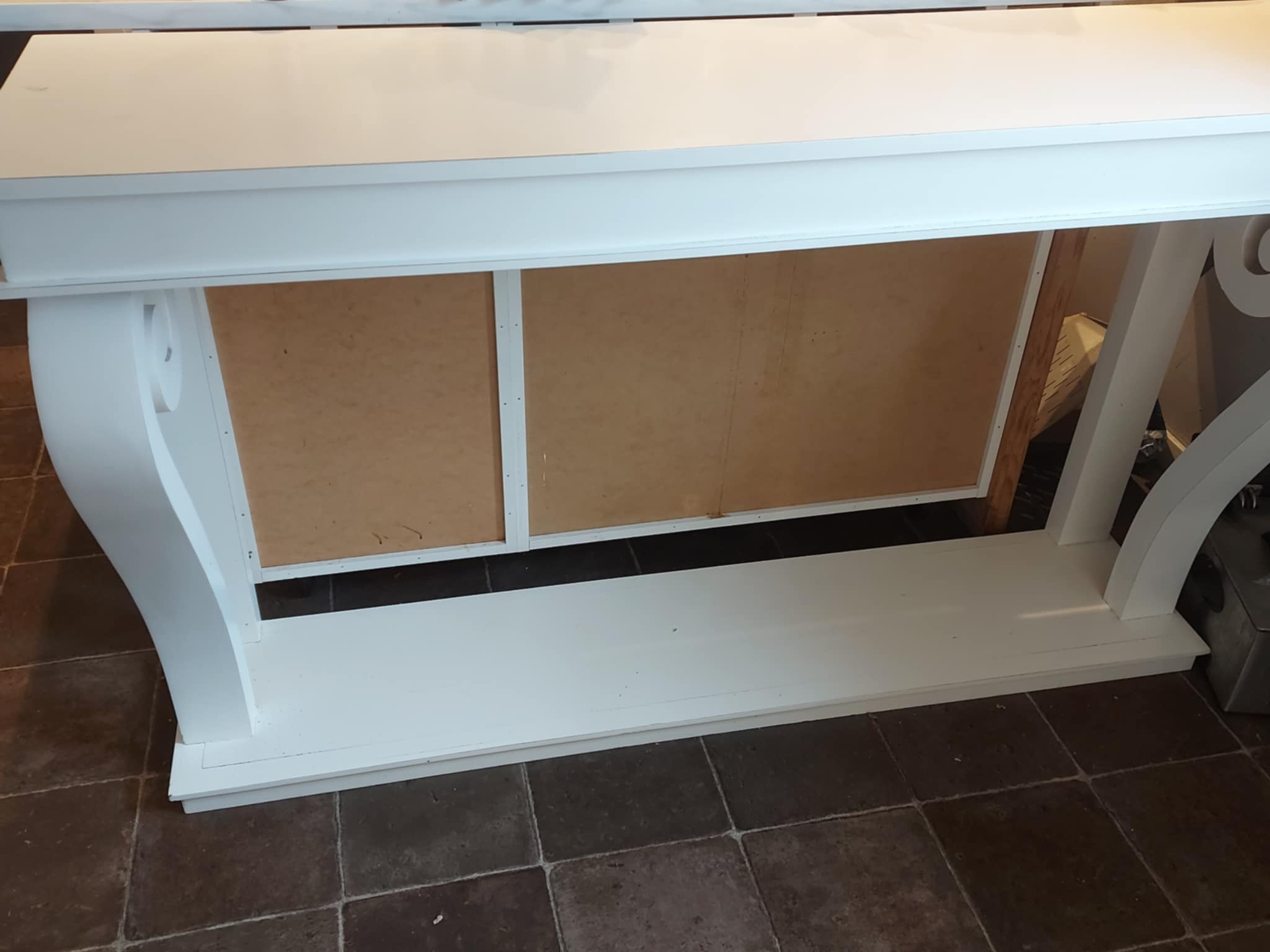 Vitt trä sideboard-Begagnat