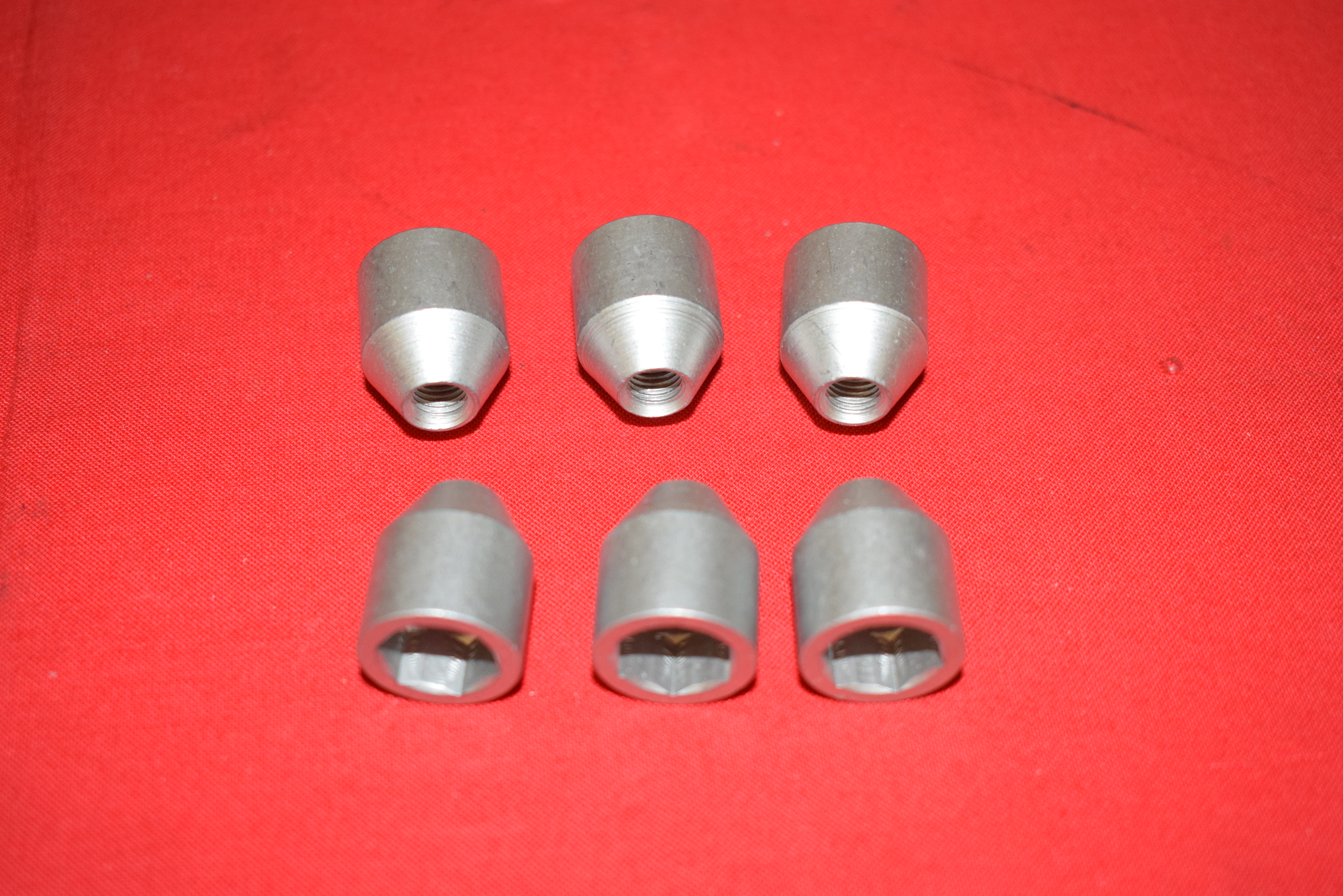 Lug Nuts, Rear Wheel brakedrum , Indian Chief 1946-53. Silver Plated.