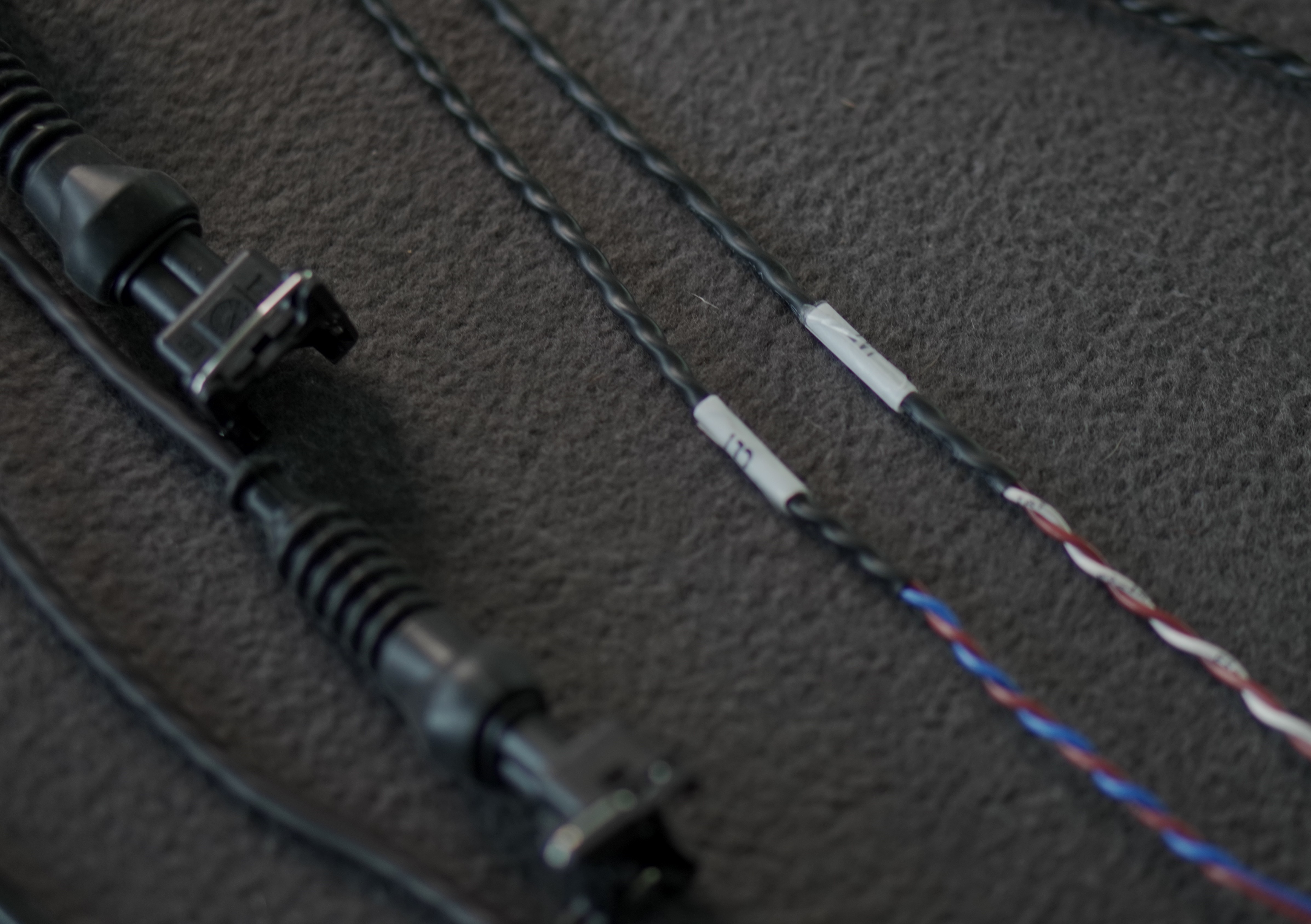 QwickLoom FlexFit harness 90% ready for MaxxECU - 9